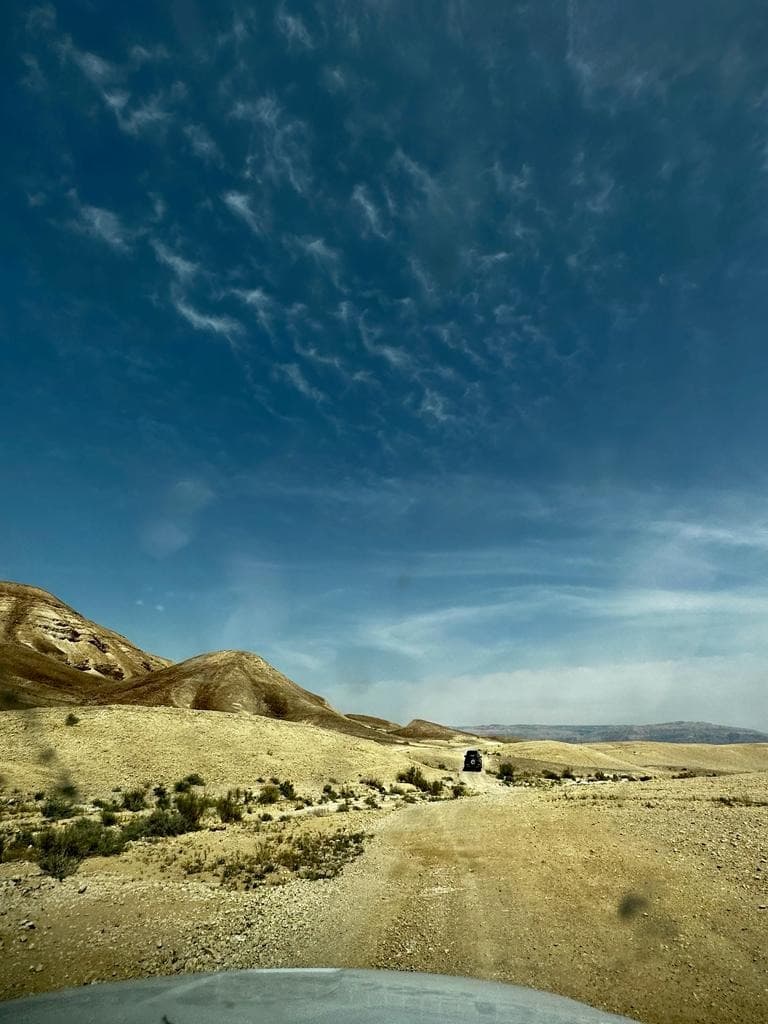 אלן לוין - ג'יפרס טיולי ג'יפים